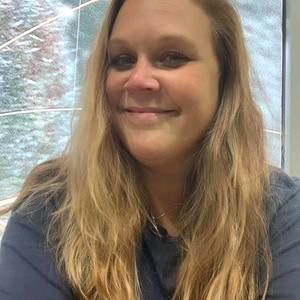 Meet your Posher, Carrie